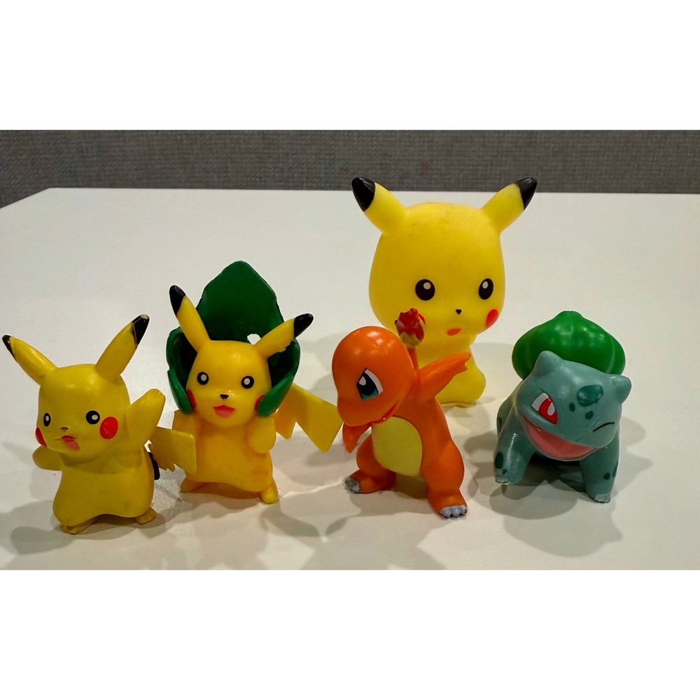 Pokemon Mini Figure Lot Pikachu Charmander Bulbasaur‎ PVC Toy Set 5 Piece